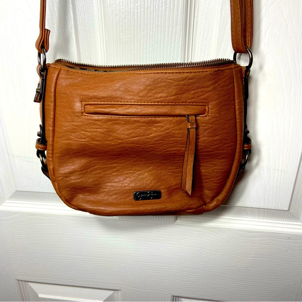 Jessica Simpson all Leather Dual Zip Purse